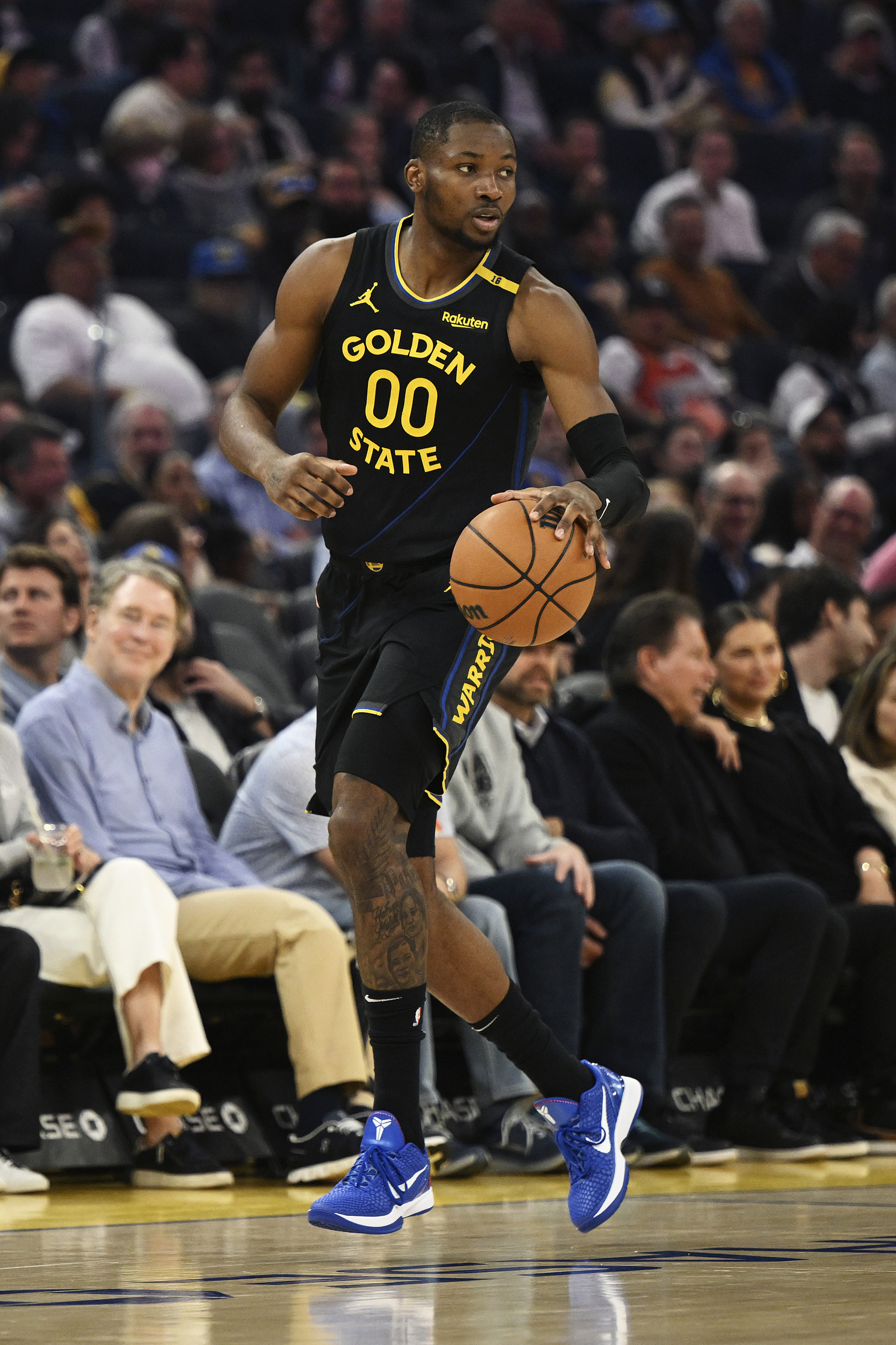 九游娱乐互动中心-湾区记者：库明加的命运就是在一支无所谓的球队当球星