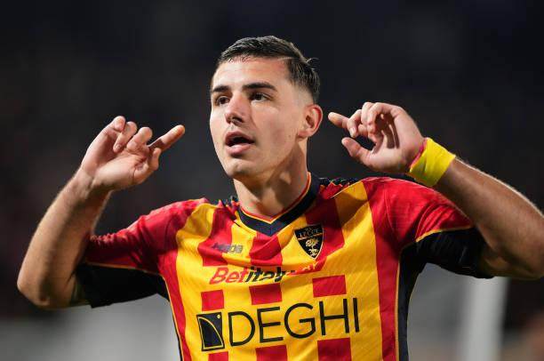 九游娱乐官方平台-【意甲】普利希奇双响，米兰连追3球3比2逆转莱切！