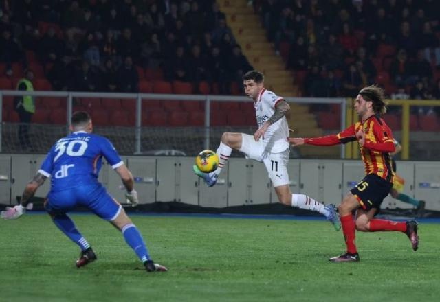 九游娱乐官方平台-【意甲】普利希奇双响，米兰连追3球3比2逆转莱切！