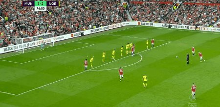 九游娱乐APP入口-【英超】C罗帽子戏法+任意球破门 曼联3比2诺维奇